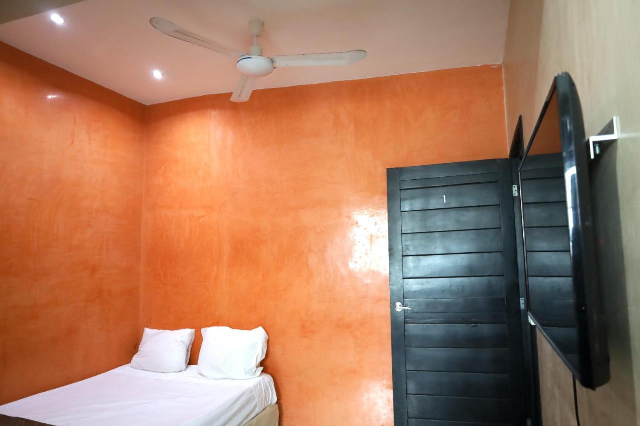 Suites La Roca By R&T Cancún Exterior foto